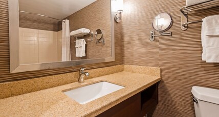 Best Western Plus Rama Inn & Suites Room Type - Suite-1 King Bed, Non-Smoking, Fireplace, Jacuzzi, Microwave And Refrigerator, Bridal, Sofa, Full Br Best Western Plus Rama Inn & Suites Room Type - Suite-1 King Bed, Non-Smoking, Fireplace, Jacuzzi, Microwave And Refrigerator, Bridal, Sofa, Full Br