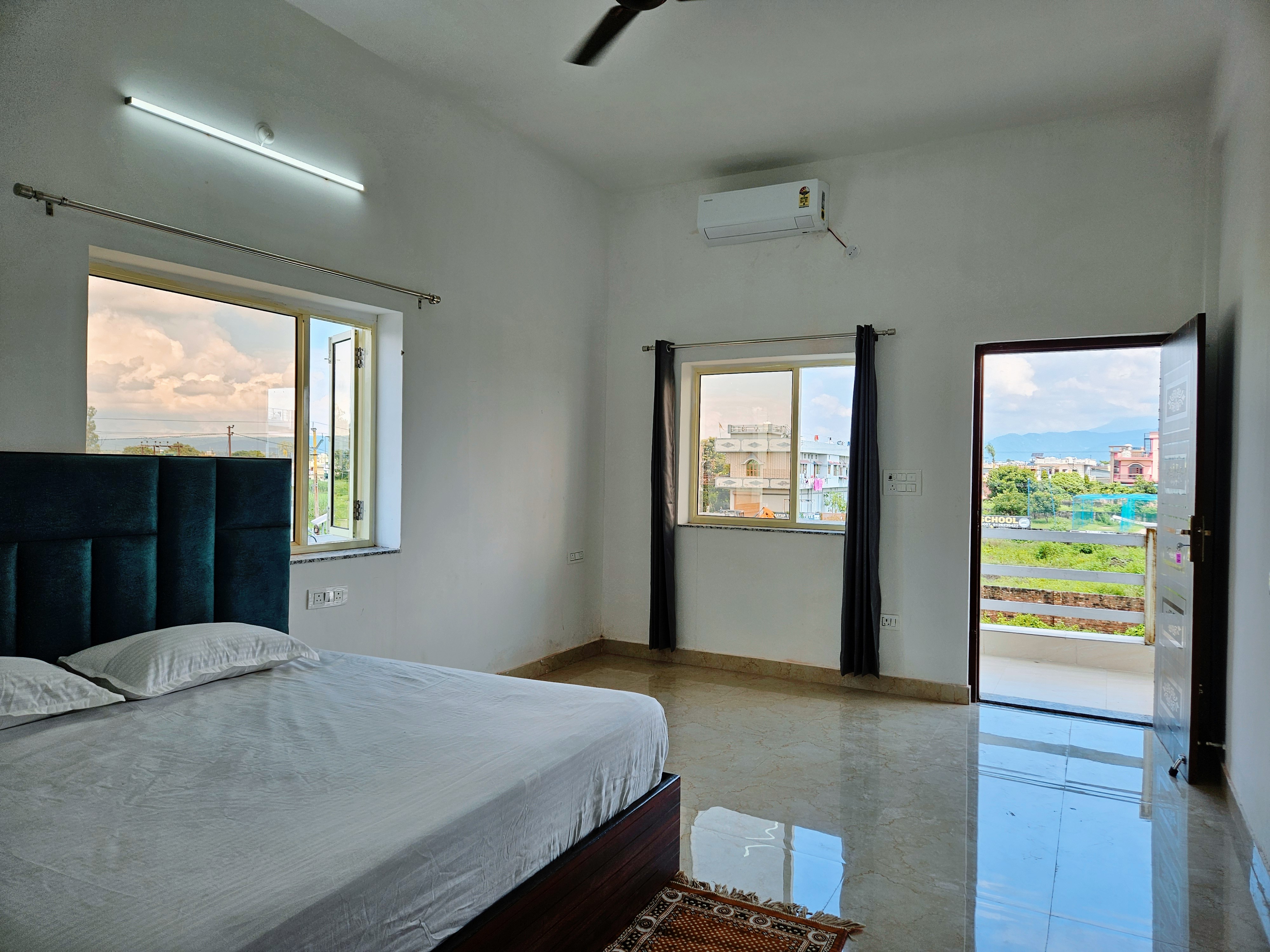 Hotel YesWell - Tap to explore photos