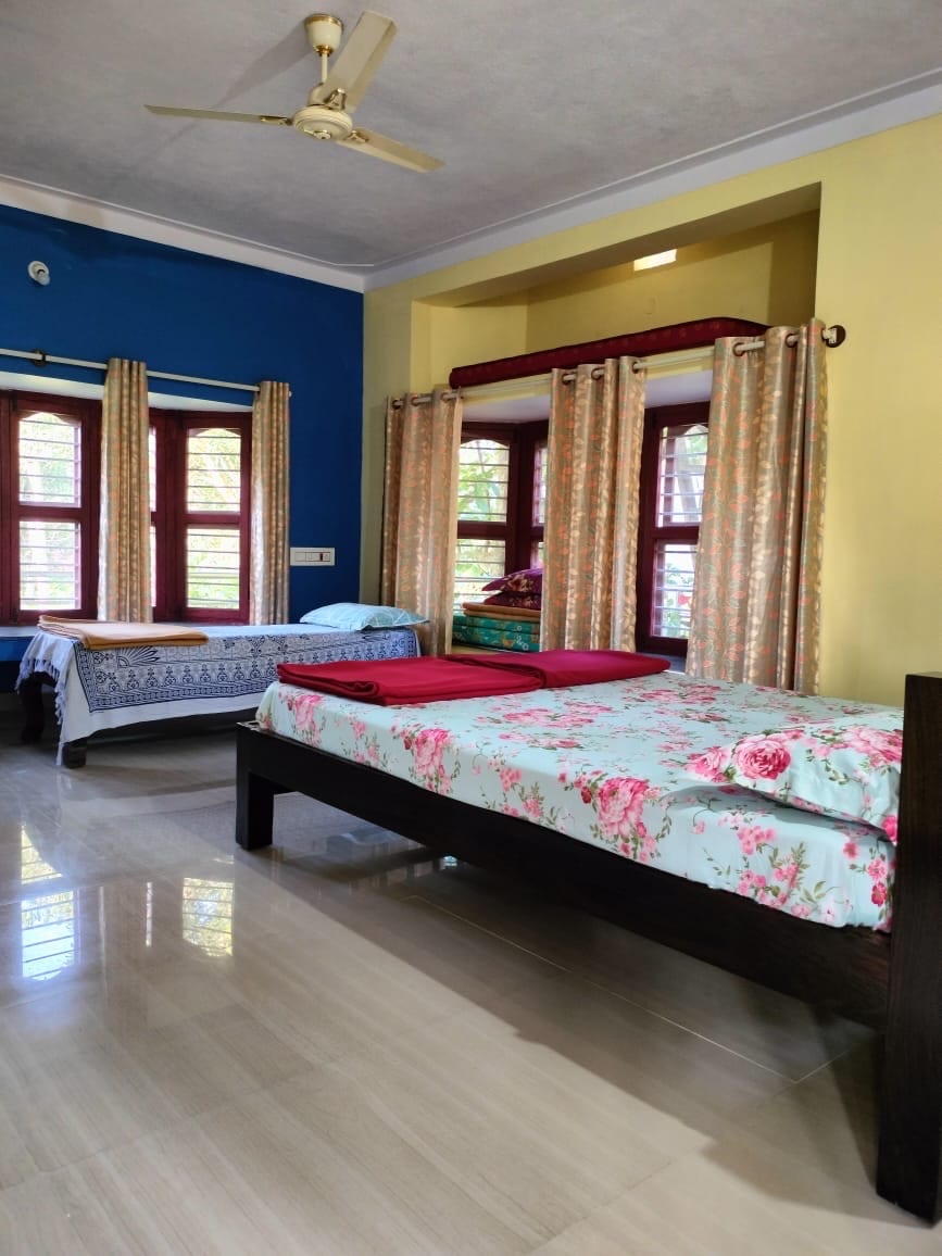 Suprabha holiday home - Tap to explore photos