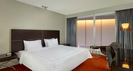 Park Plaza Westminster Bridge London Room Type - Suite-2 Bedrooms-Terrace