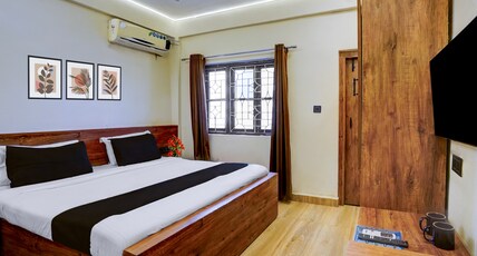 Super Collection O Baga Beach Goa Formerly Traveller Guest House Room Type - Deluxe with Balcony