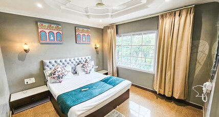 Hotel Indraprastha Luxuria Room Type - Maharaja Royale Suite AC