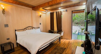 Little Heaven Cabins Room Type - Cabin 2