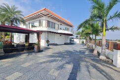 154 Pearl Beach | 4 BHK Pool Villa