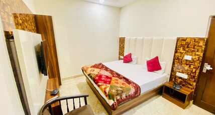 Hotel Mayur Classic Room Type - Super Deluxe