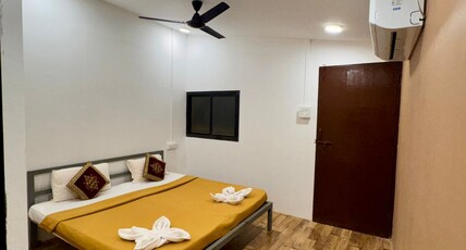 Lost Paradise A Social Hostel Room Type - Private Room With Pool View