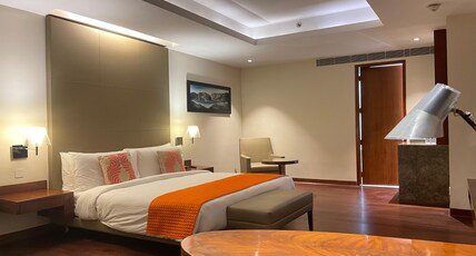The Anya Hotel, Gurgaon Room Type - Studio Suite with Jacuzzi