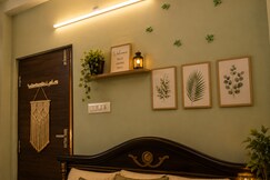 Olive nest retreat