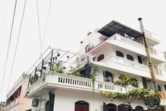 Amirtha Nivas in White Town