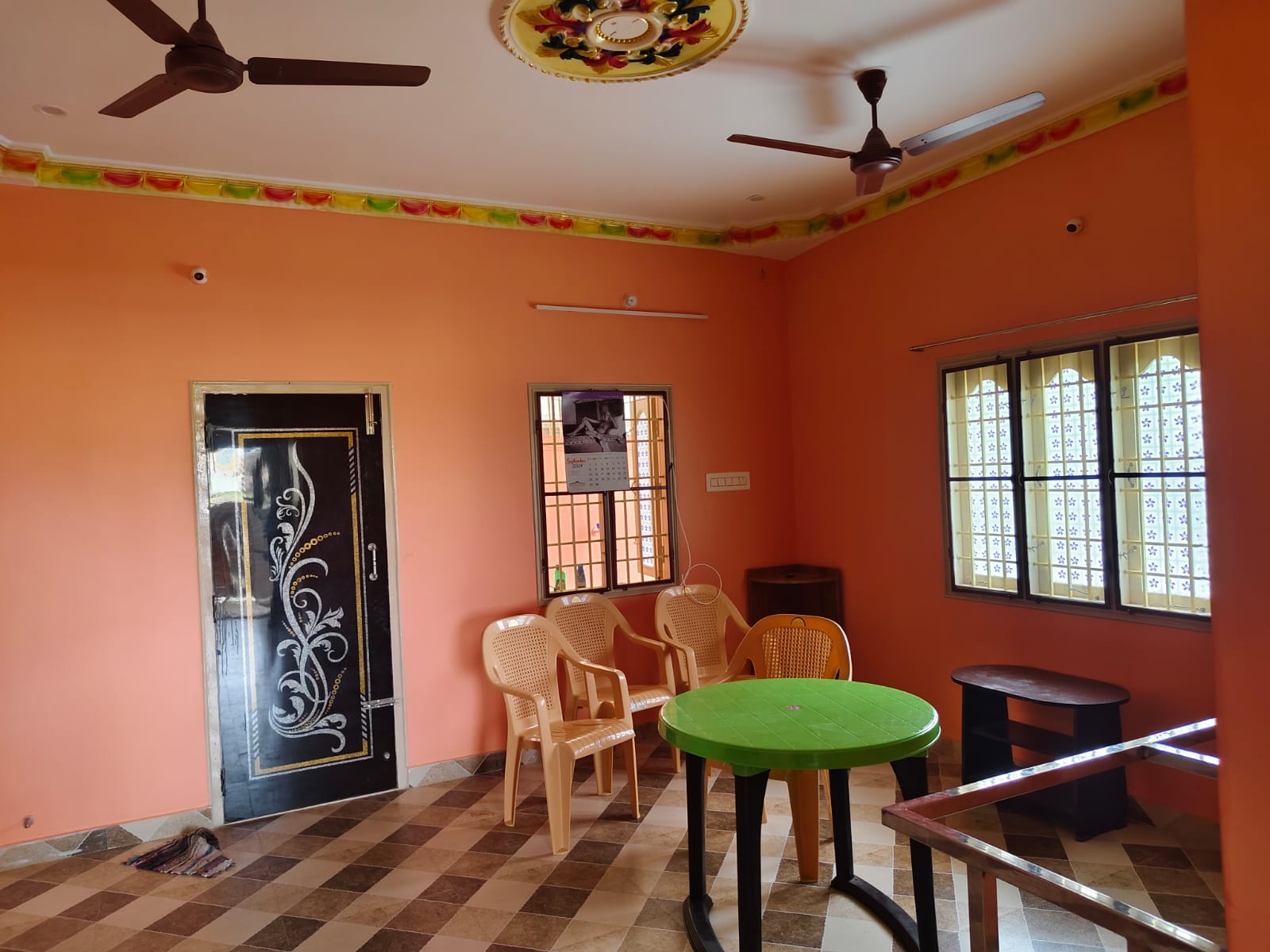 Senthil GRS Roomstay - Tap to explore photos