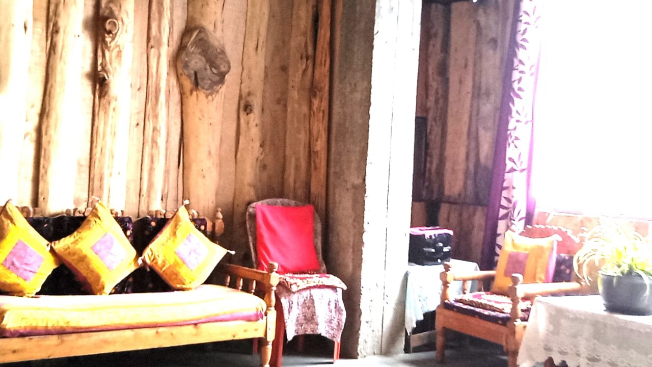 HIM VATIKA HOMESTAY - Tap to explore photos
