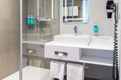 Address of NOVOTEL HAMBURG ALSTER