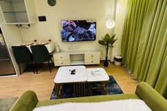 AuraTree Studio by SuperHomes