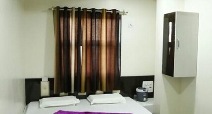 Hotel Arzoo Palace Room Type - Deluxe Four Bed Non Ac