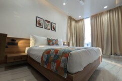 Hotel The Vijay Paradise