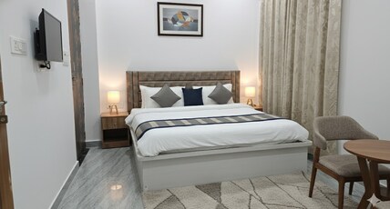 Best Hotel with Highway Connectivity with Nepal Room Type - Bedroom 2