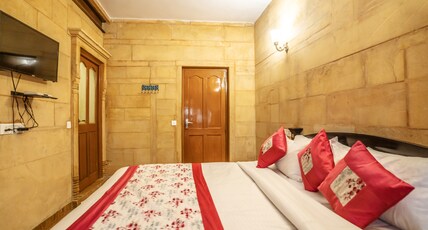 Hotel Naman Haveli Room Type - Family Suit Room