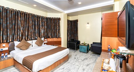 HOTEL DAYAL Room Type - Super Deluxe Room