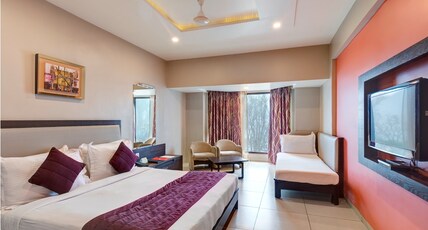 Patang Residency Room Type - Premium Room Lake Facing