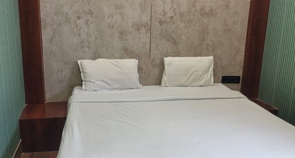 Blue Lemon Room Type - Blue Lemon Suite Room