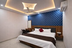 Hotel City Rise, Gwalior