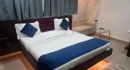Hotel SS Residency Room Type - EXECUTIVE ROOM