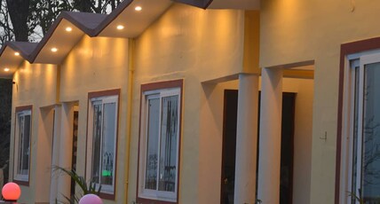Kyarki Resort Room Type - Semi Deluxe Cottage with mountain view