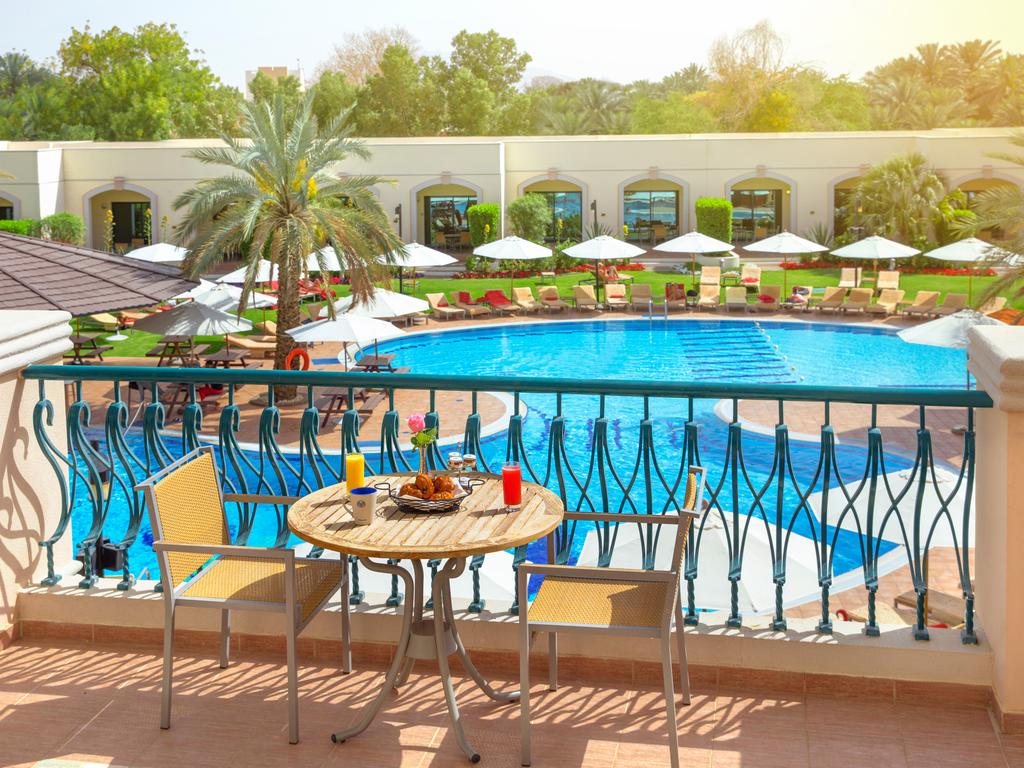 Al Ain Rotana - Tap to explore photos