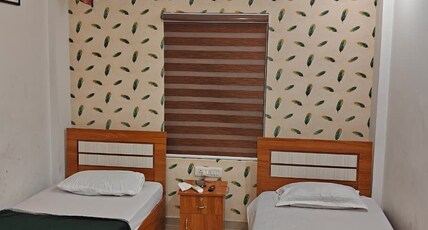 Ayur Mediwing Lodge Room Type - Affordable Standard AC And Non AC Double Rooms with Breakfast Book Now