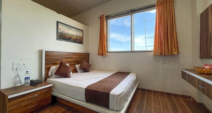 Green Paradise- Trimbakeshwar Room Type - Deluxe Room ( 2nd Floor)