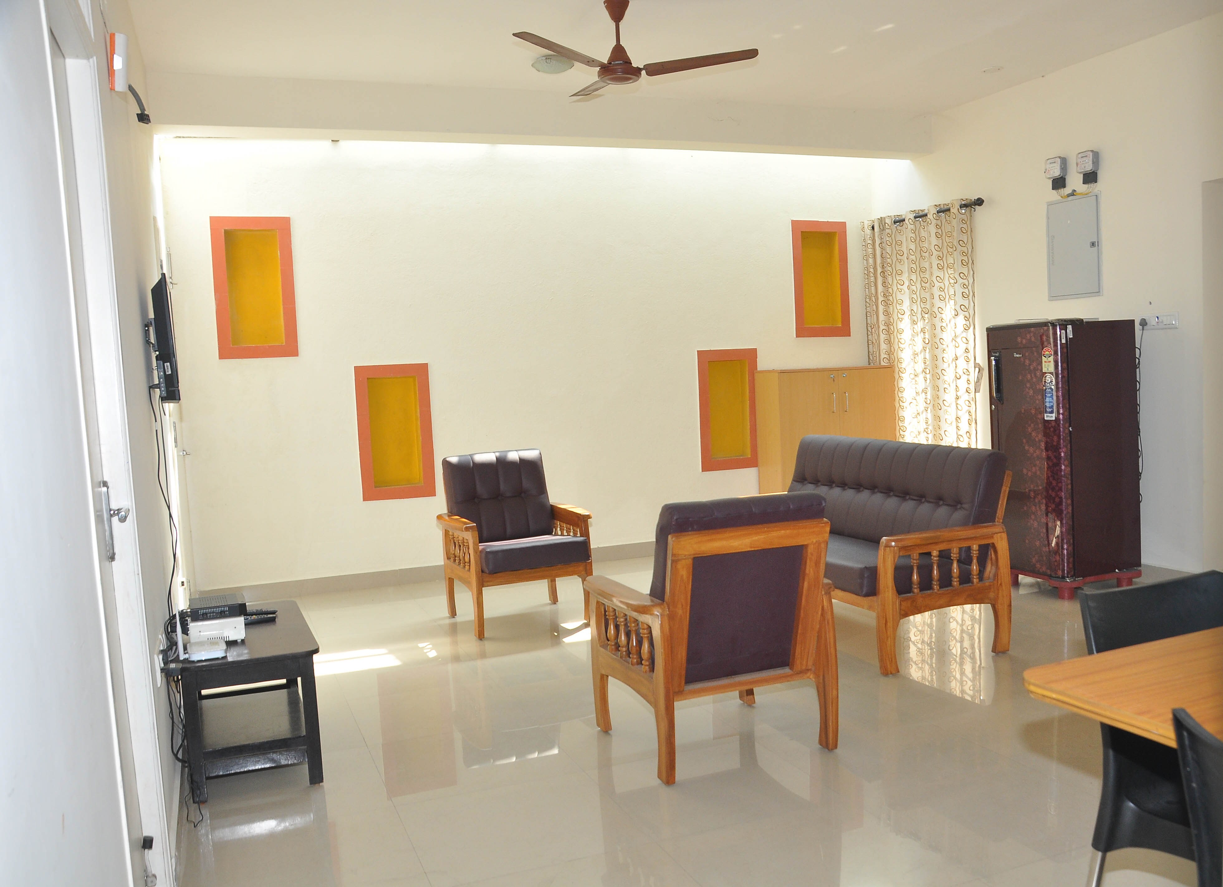 Green Home Ladies Hostel, Annai Indira Nagar 2 - Tap to explore photos