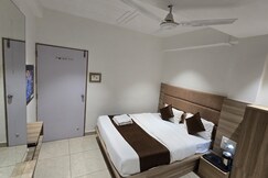 Gokul Guest House