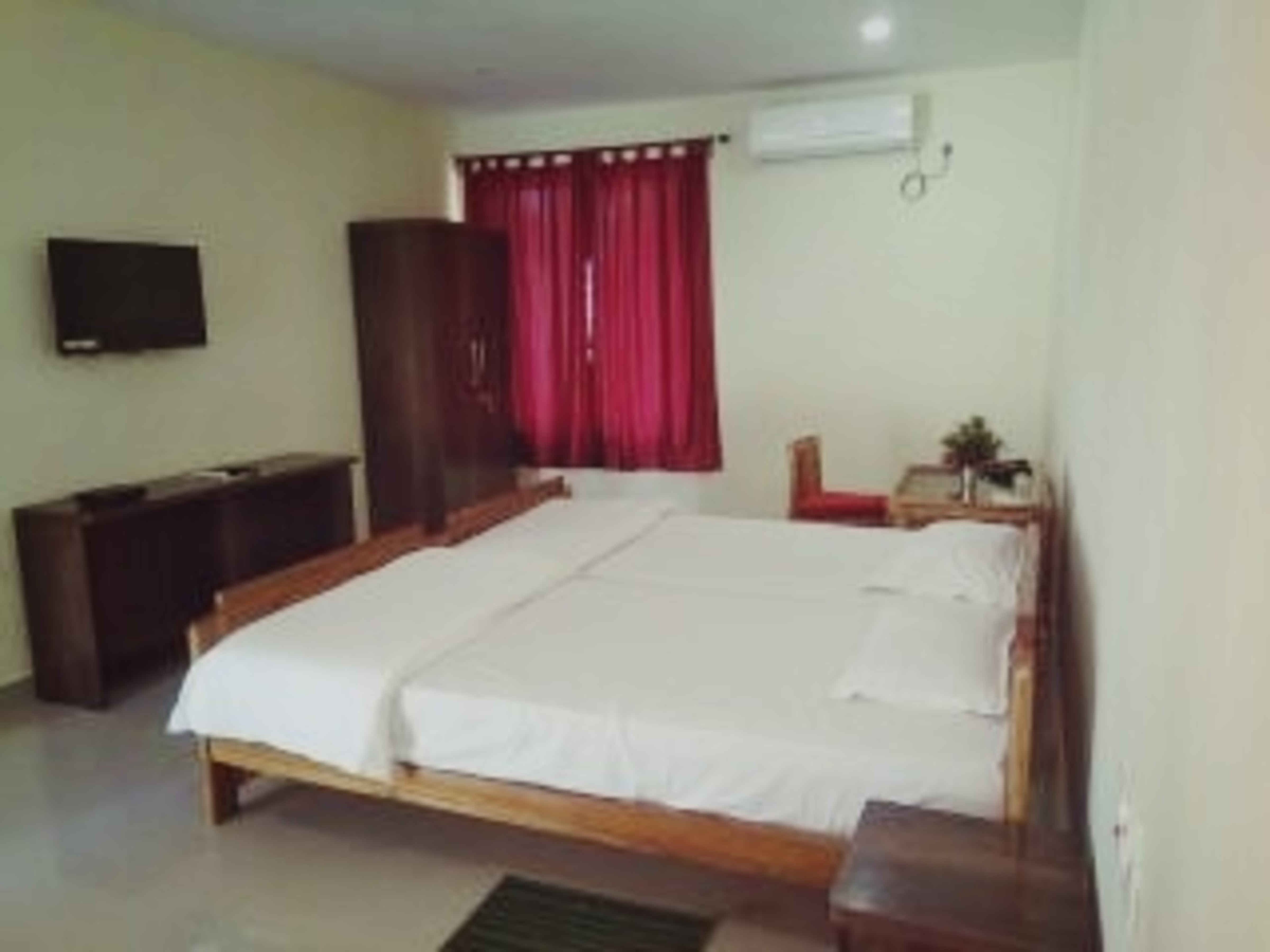 Bastar Jungle Resort - Tap to explore photos