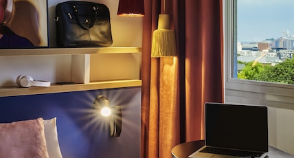 ibis styles Paris Gennevilliers Room Type - Standard twin room with 31 in x 73 in beds