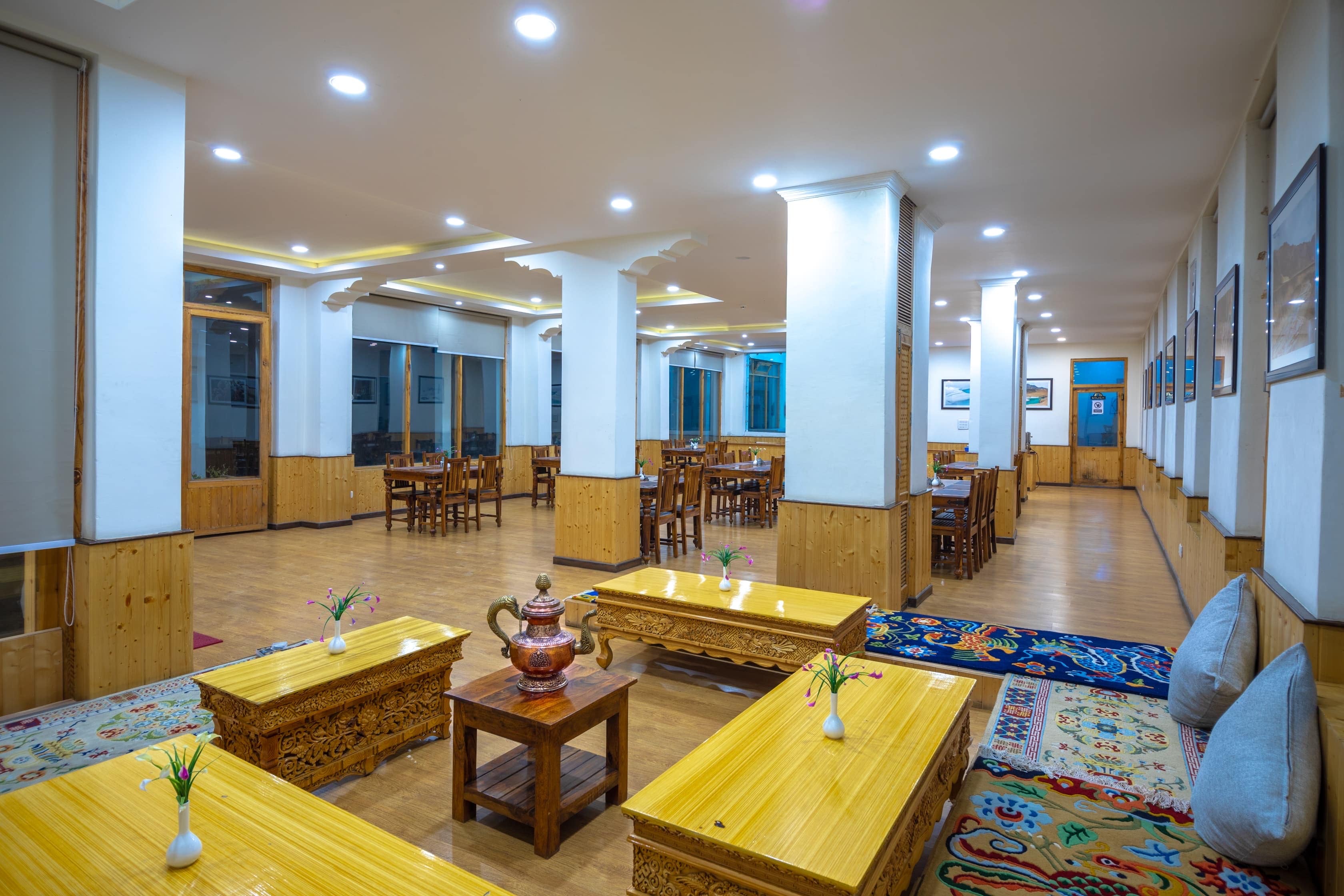 Main gallery