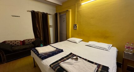 Golden Lodge Room Type - DOUBLE BED AC ROOM WITH ATTACHED BATHROOM