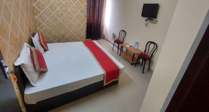 Hotel Shiv Aangan Room Type - Deluxe Room