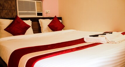 Golden Plaza Guest House Room Type - Deluxe Room