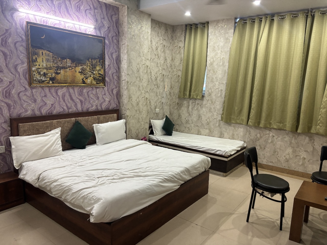 Hotel Wan Palace-Jaipur - Tap to explore photos