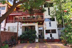 Tree House Hill Station Home (Suite 3) (Second Floor)
