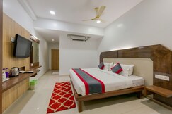 Hotel Vihar Deluxe
