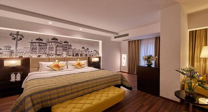 Hotel Royal Orchid Bangalore Room Type - Orchid Suite Room - Non Smoking