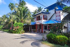 Hotel Highness Sea Rock