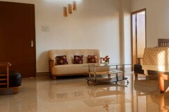 Comfort Family Homestay | 3 Min from Rahman Hospital
