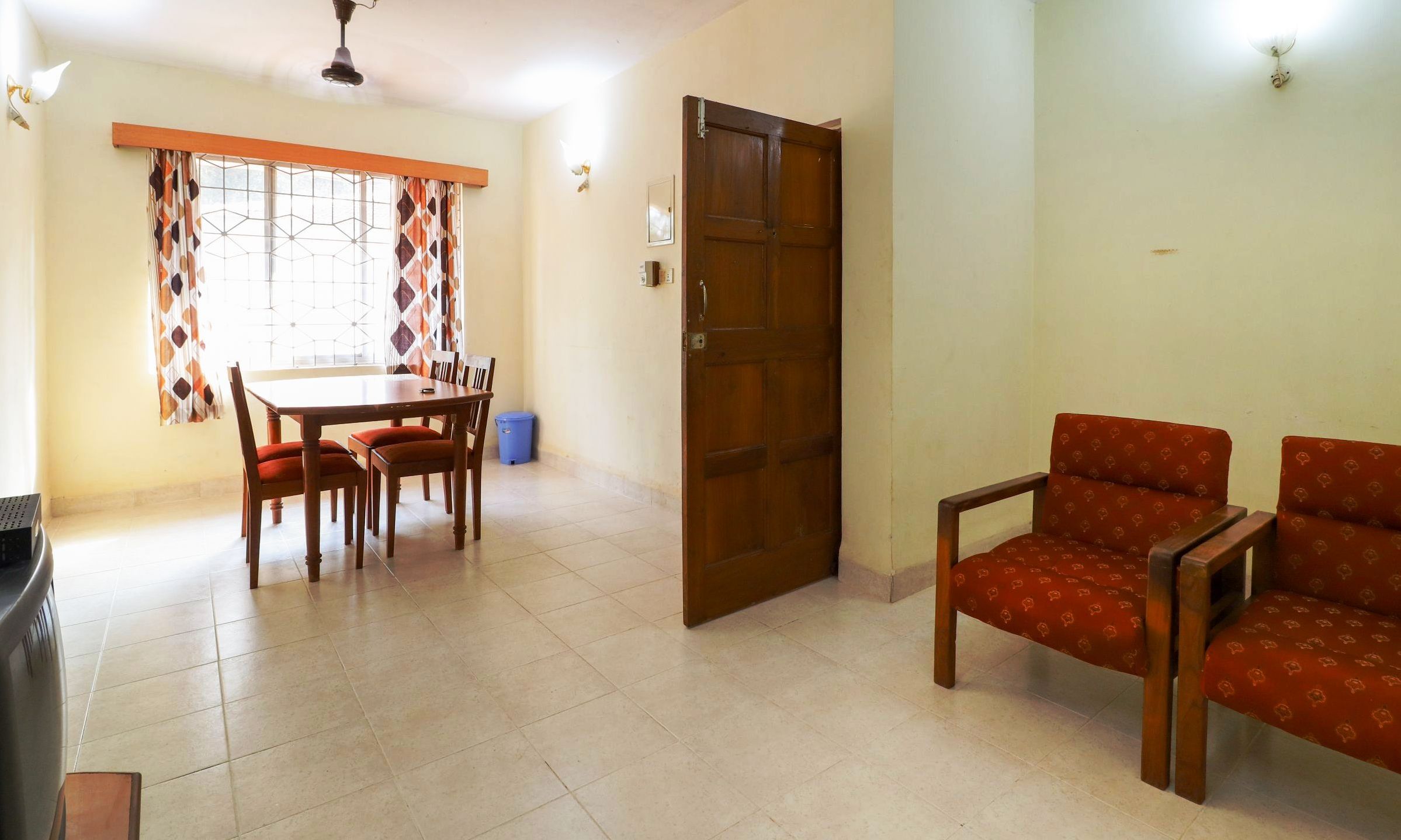 EMIDA Holiday Apartments - Tap to explore photos