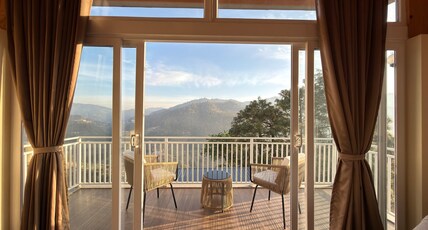 Back Garden | Bay Window | Walnut Suite - Northdeck Padampuri Room Type - Walnut @ Northdeck Padampuri | Prime Balcony Views