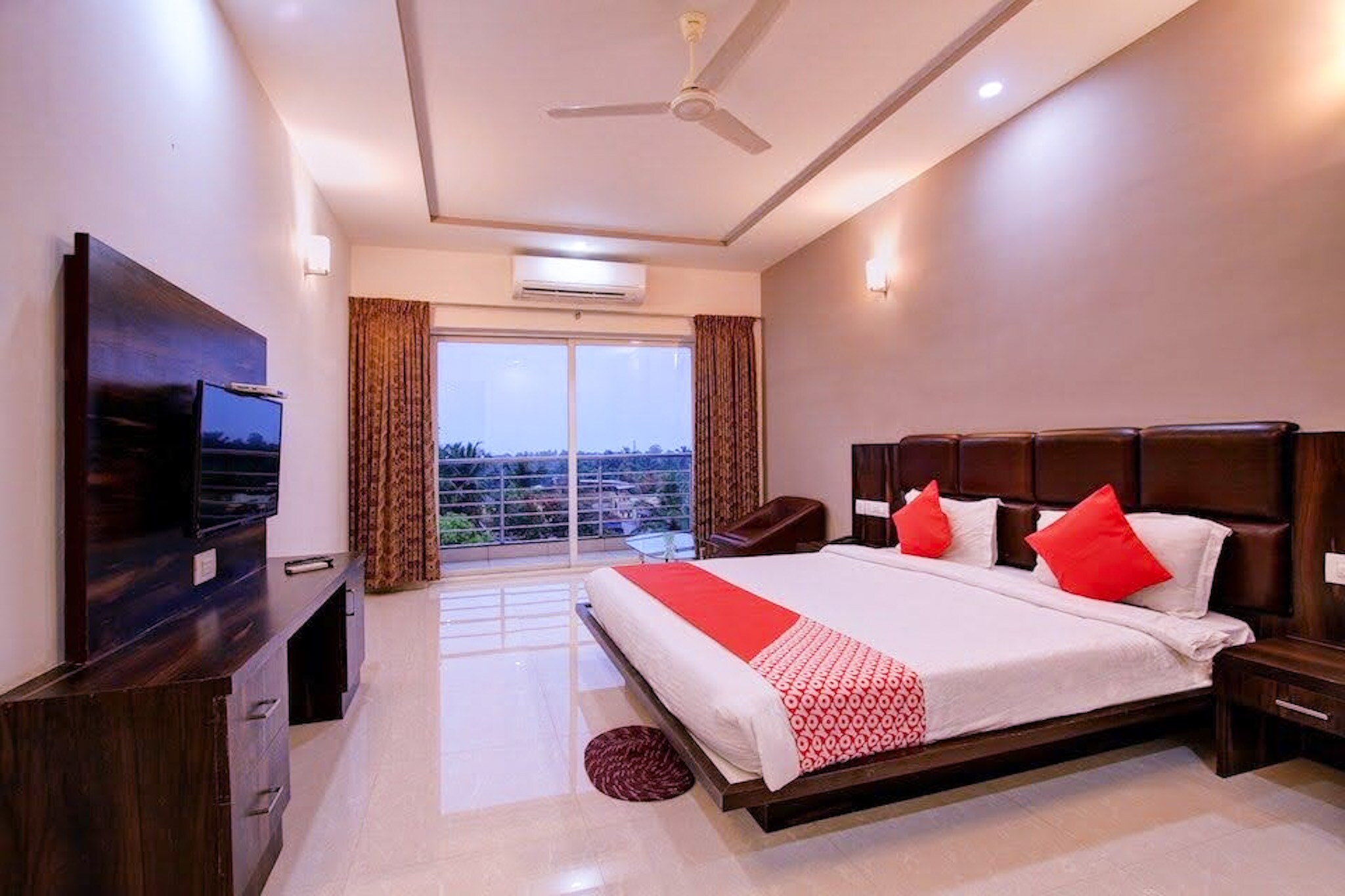 Ashoka The Great Inn - Tap to explore photos