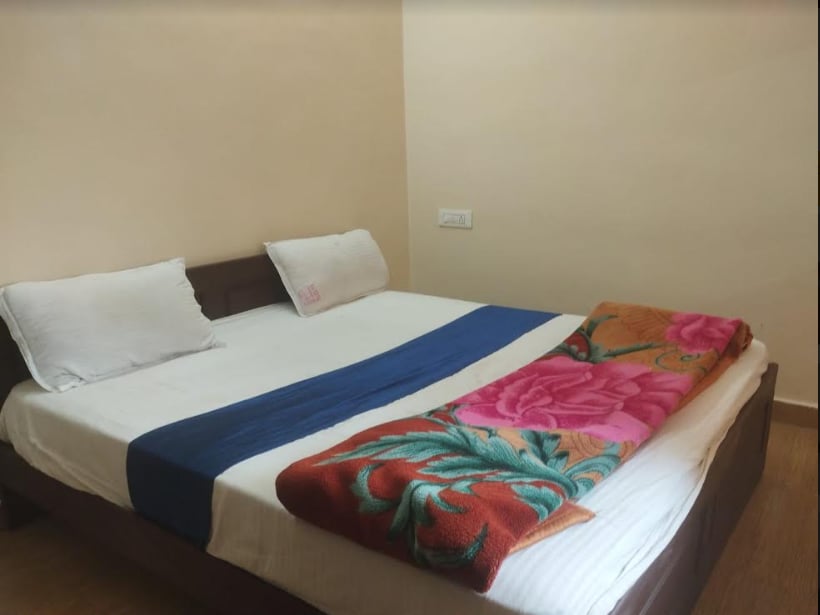 STARLIGHT HOTELS KODAI - Tap to explore photos