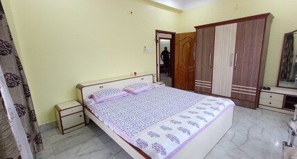 Classy Abode 3bhk Full | Beltola Near GNRC Room Type - Executive Room With Shared Bathroom