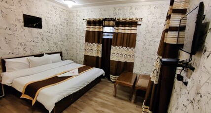 Sheesha Residency Room Type - Deluxe Room Sheesha Residency Room Type - Deluxe Room